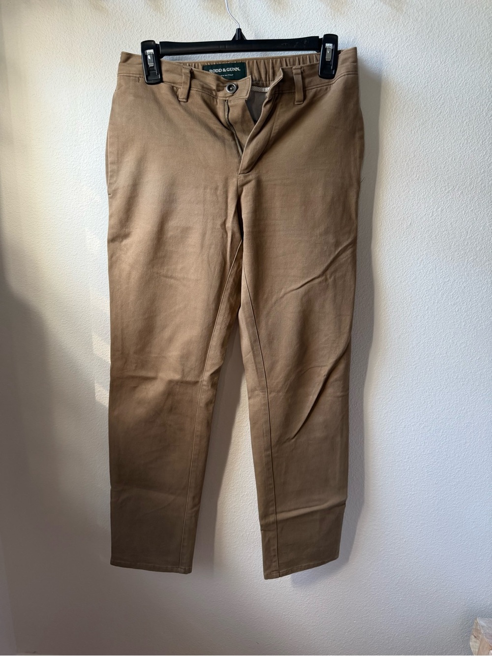 Rodd & Gunn Men's Khaki Chino Pants